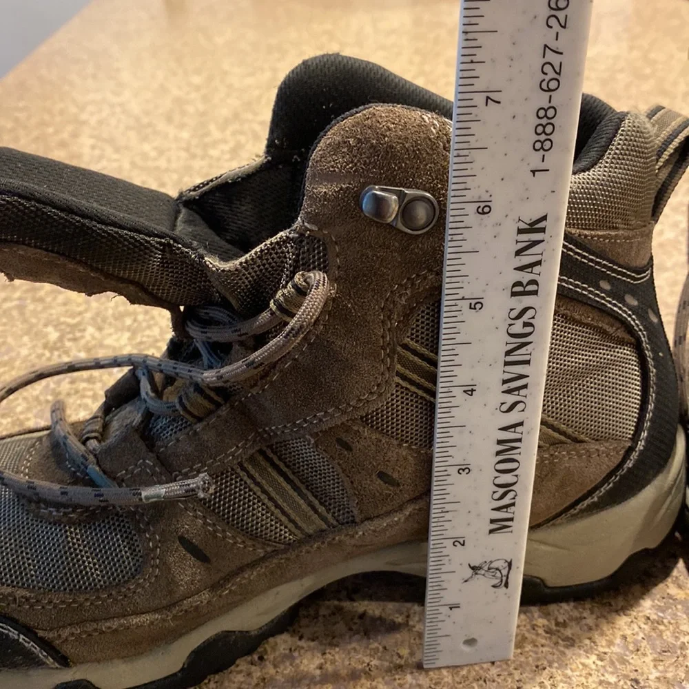 L.L. Bean Men’s Trail Model 4 Hiking Boots 7.5 Tek 2.5